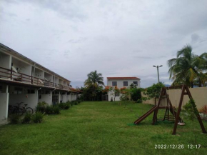 Casa em Condomínio tranquilo bem perto da praia!